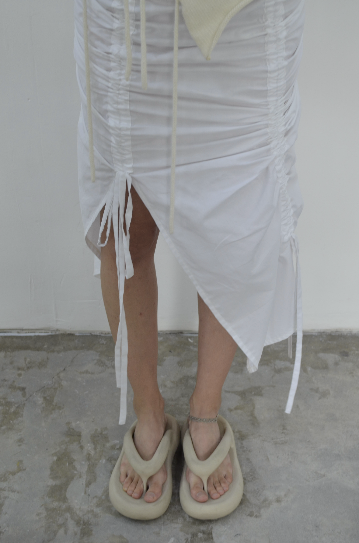 Falda Durmiente Blanca