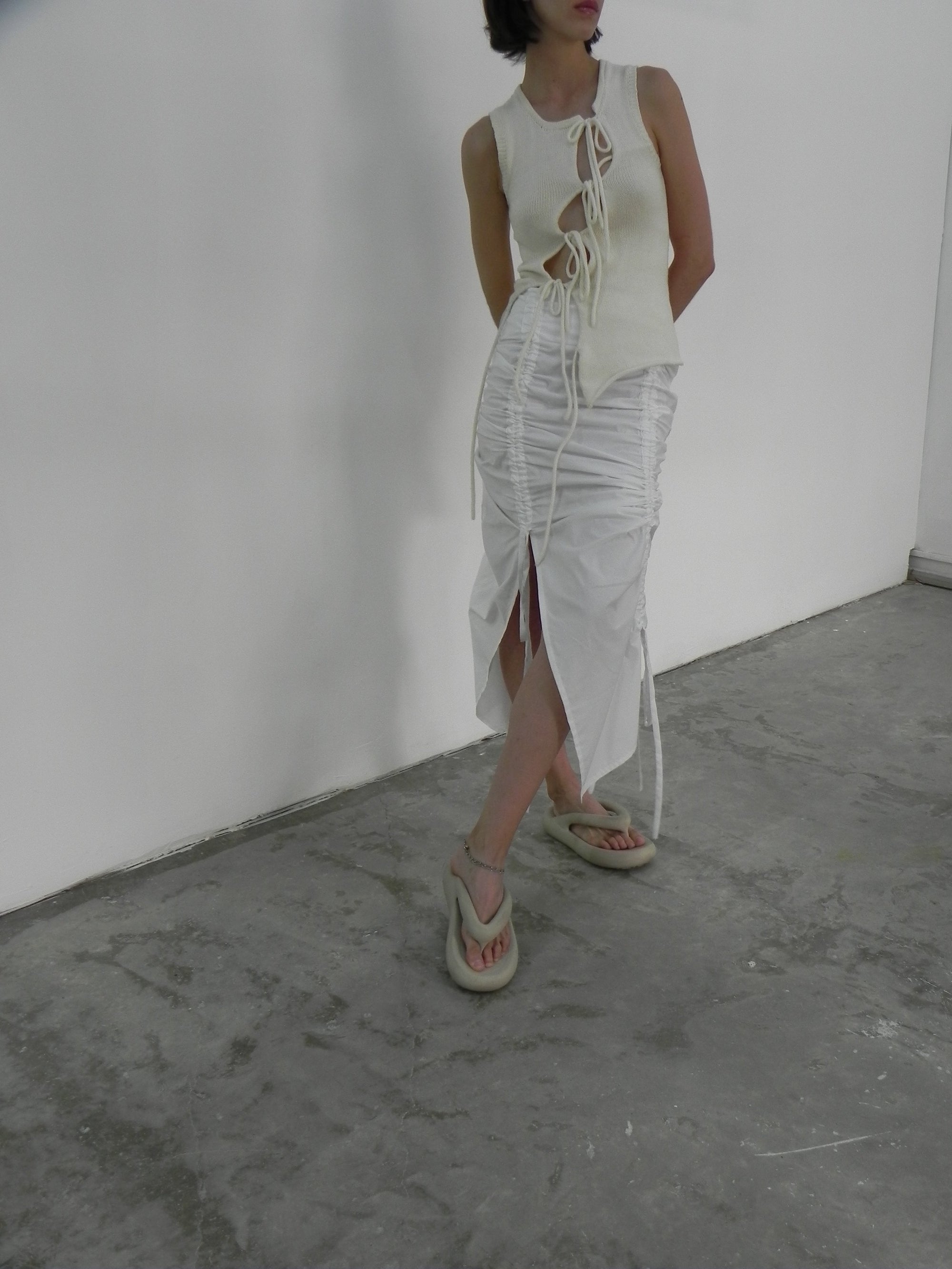 Falda Durmiente Blanca