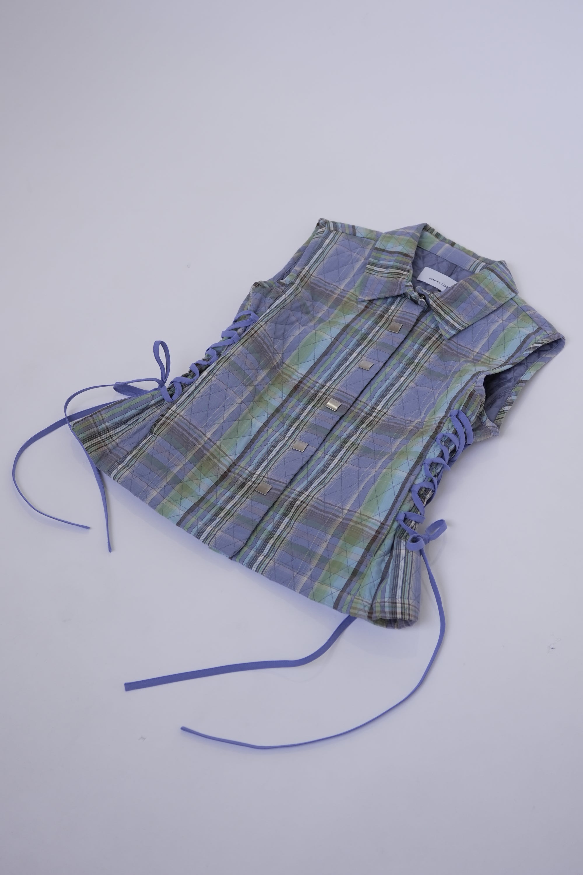 Chaleco Acolchado con cintas