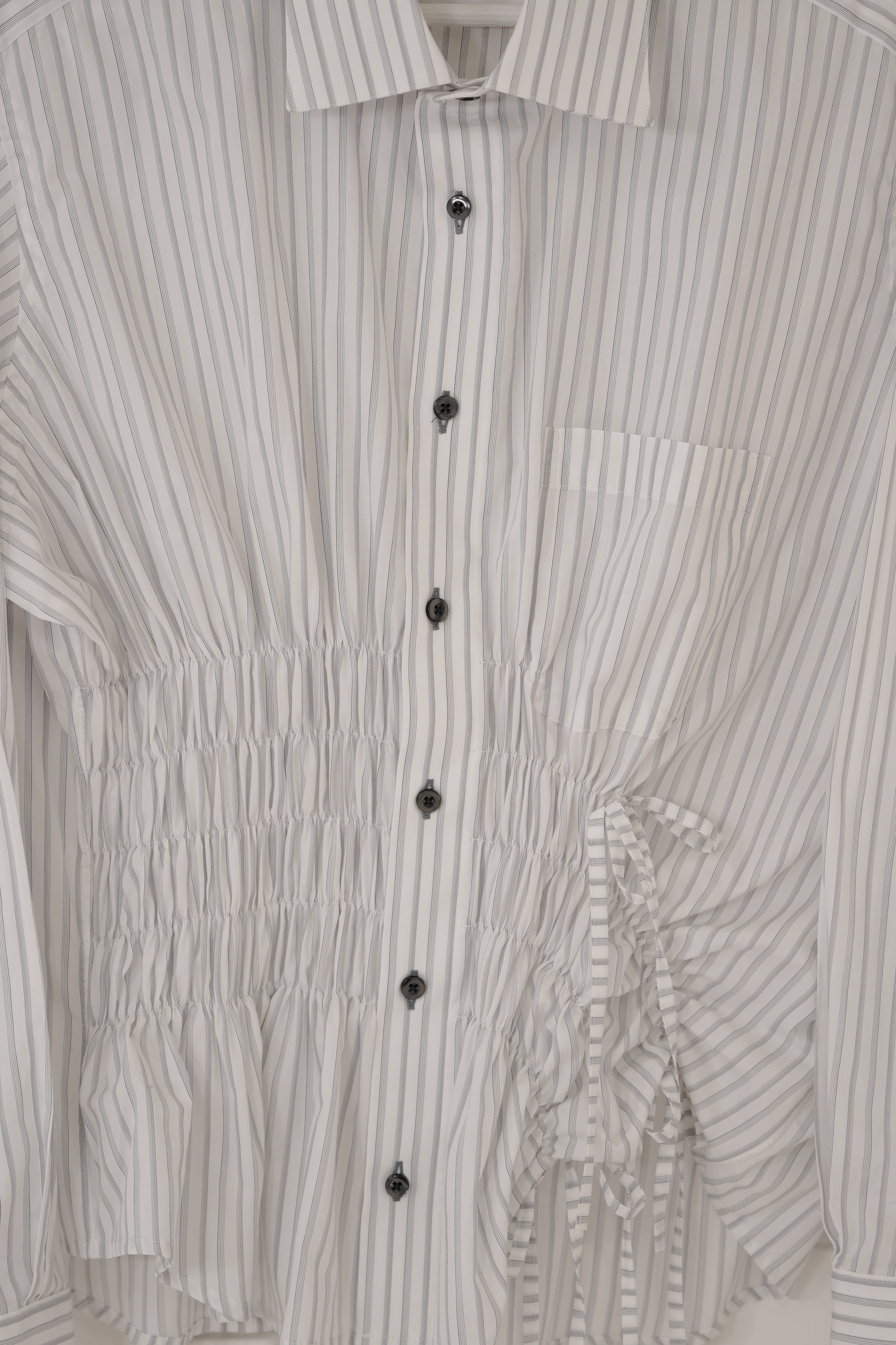 Camisa Cascada - blanca rayas grises