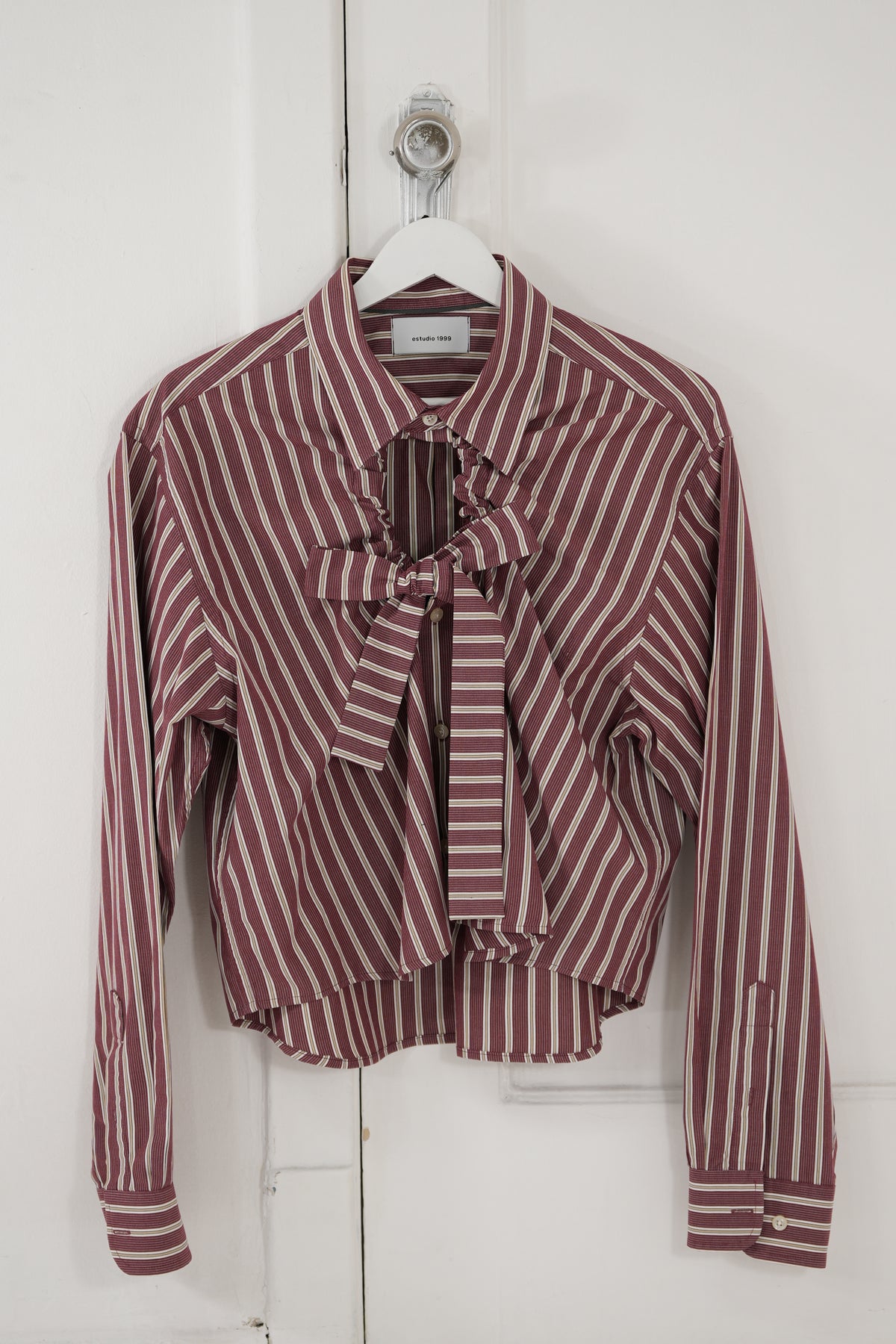 Camisa Ventana Roja a Rayas blancas y beige - L