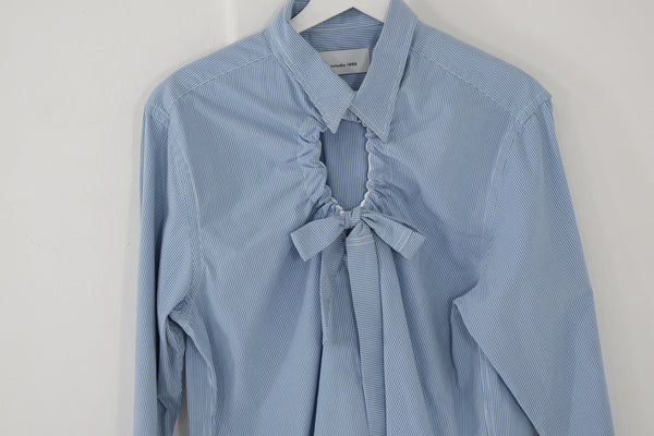 Camisa Ventana Azul claro a rayas blancas - L