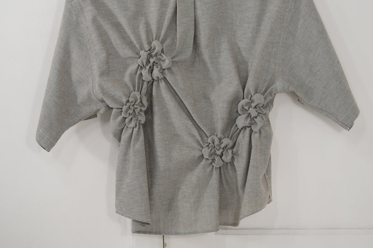 Camisa Florero - gris