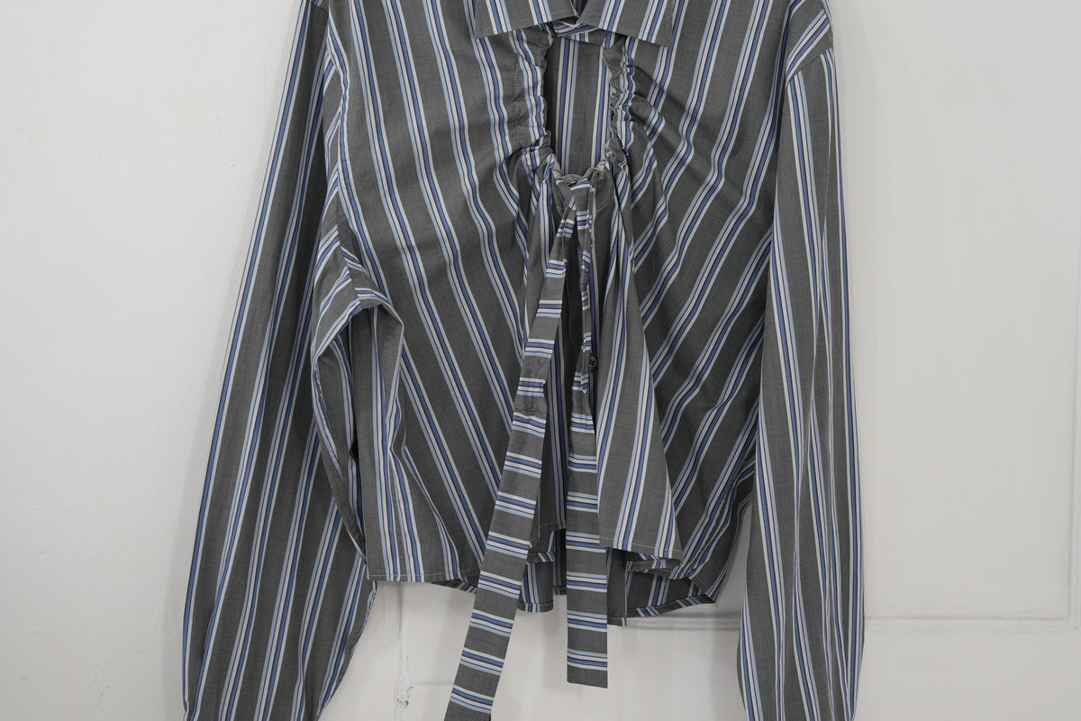 Camisa ventana - gris a rayas azules