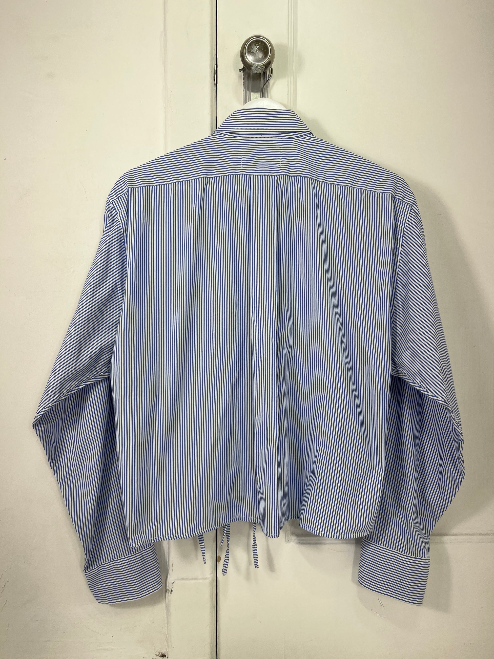 Cascada Shirt - White with Blue Stripes